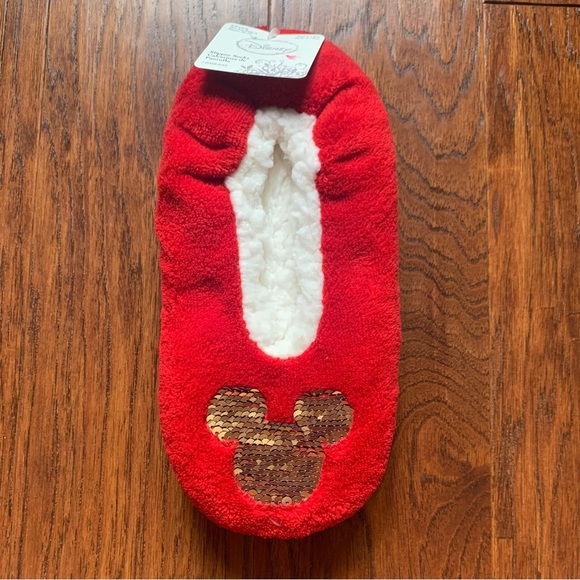 Minnie Mouse Slippers & Sock Gift Set NWT Christmas - Picture 11 of 13